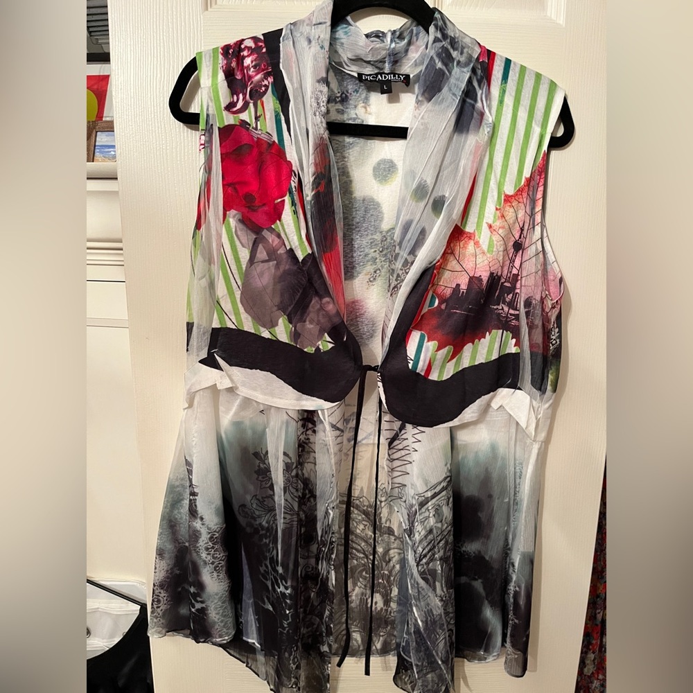 Tie front patterned blouse